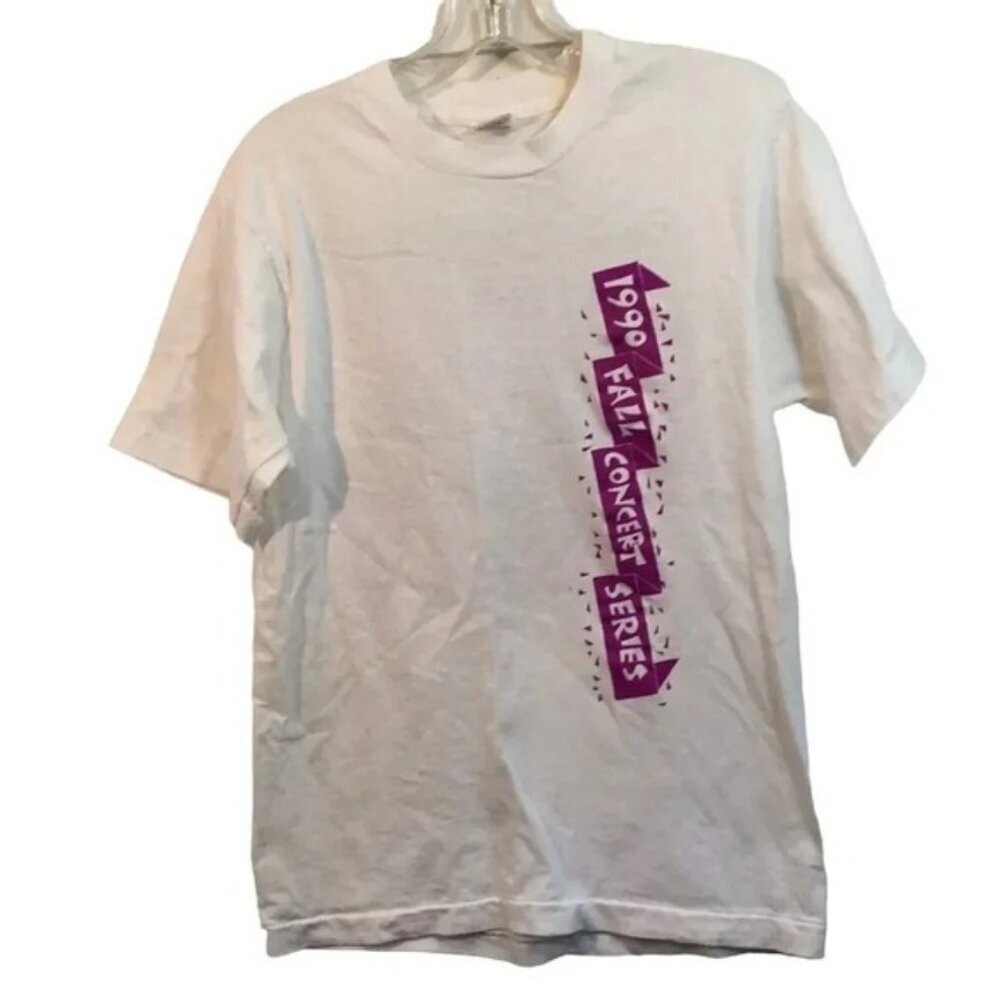Vintage women y2k tee single stitch concert USA size M‎